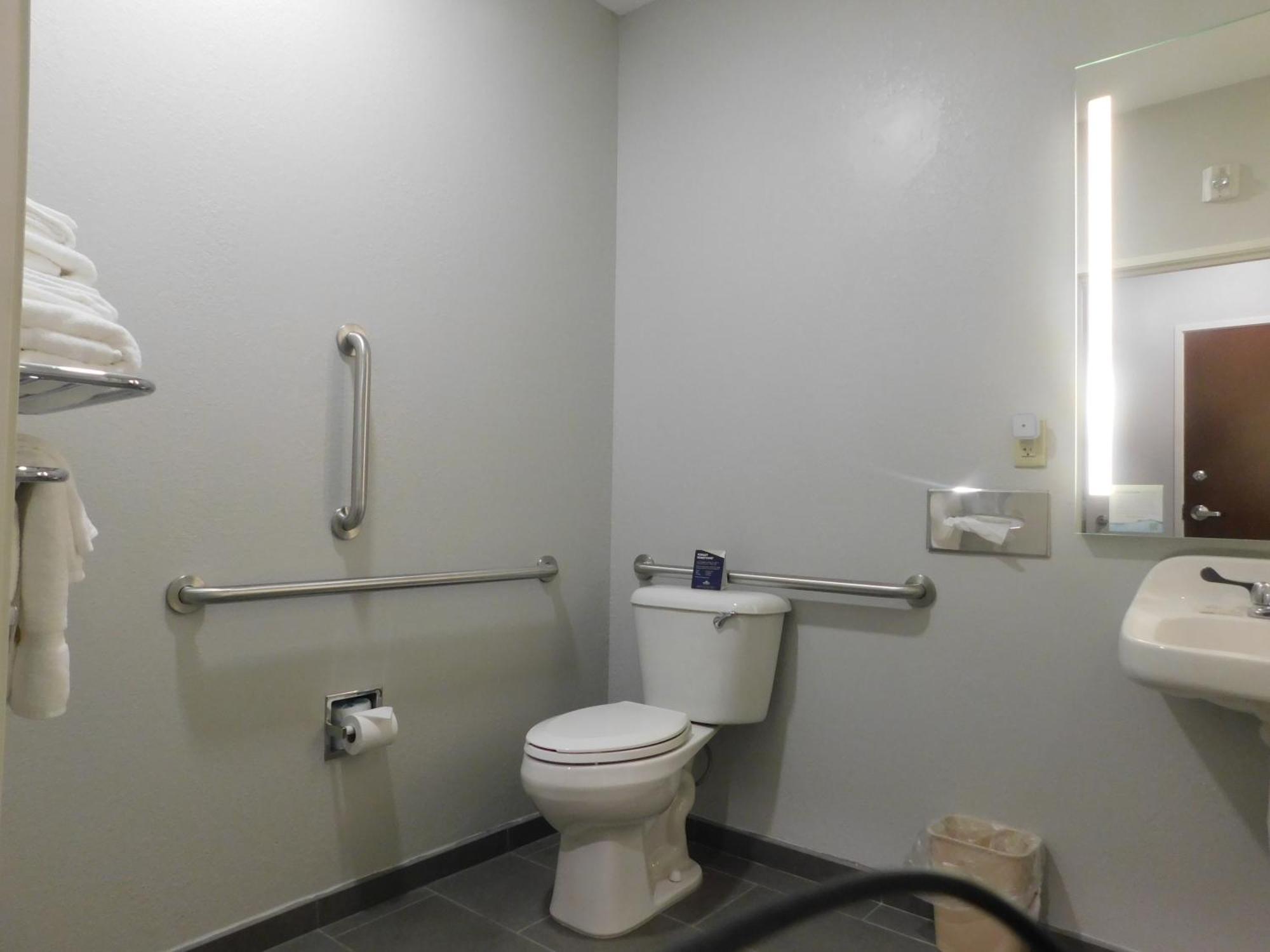 Microtel Inn & Suites By Wyndham Wheeling At The Highlands Triadelphia Luaran gambar