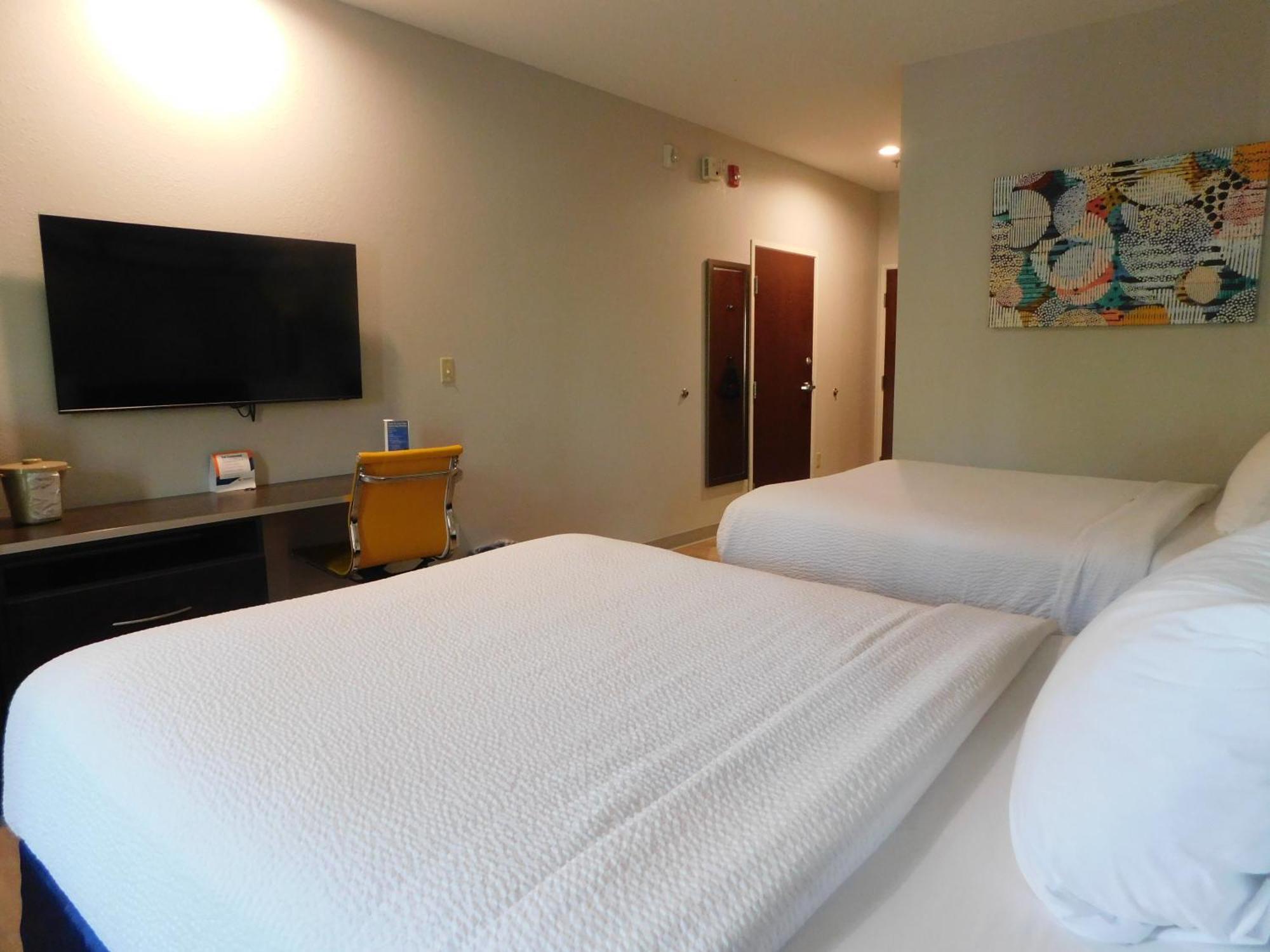 Microtel Inn & Suites By Wyndham Wheeling At The Highlands Triadelphia Luaran gambar