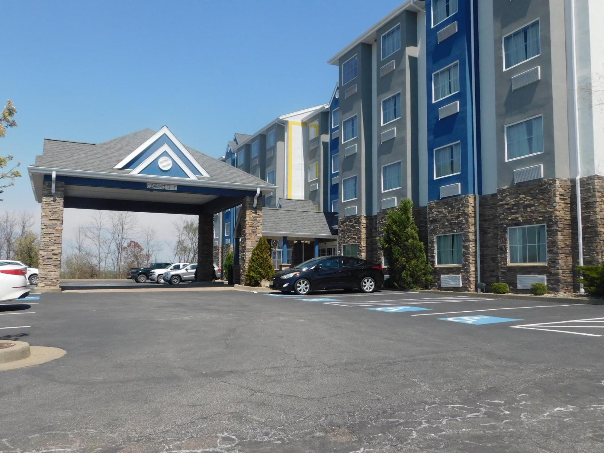 Microtel Inn & Suites By Wyndham Wheeling At The Highlands Triadelphia Luaran gambar