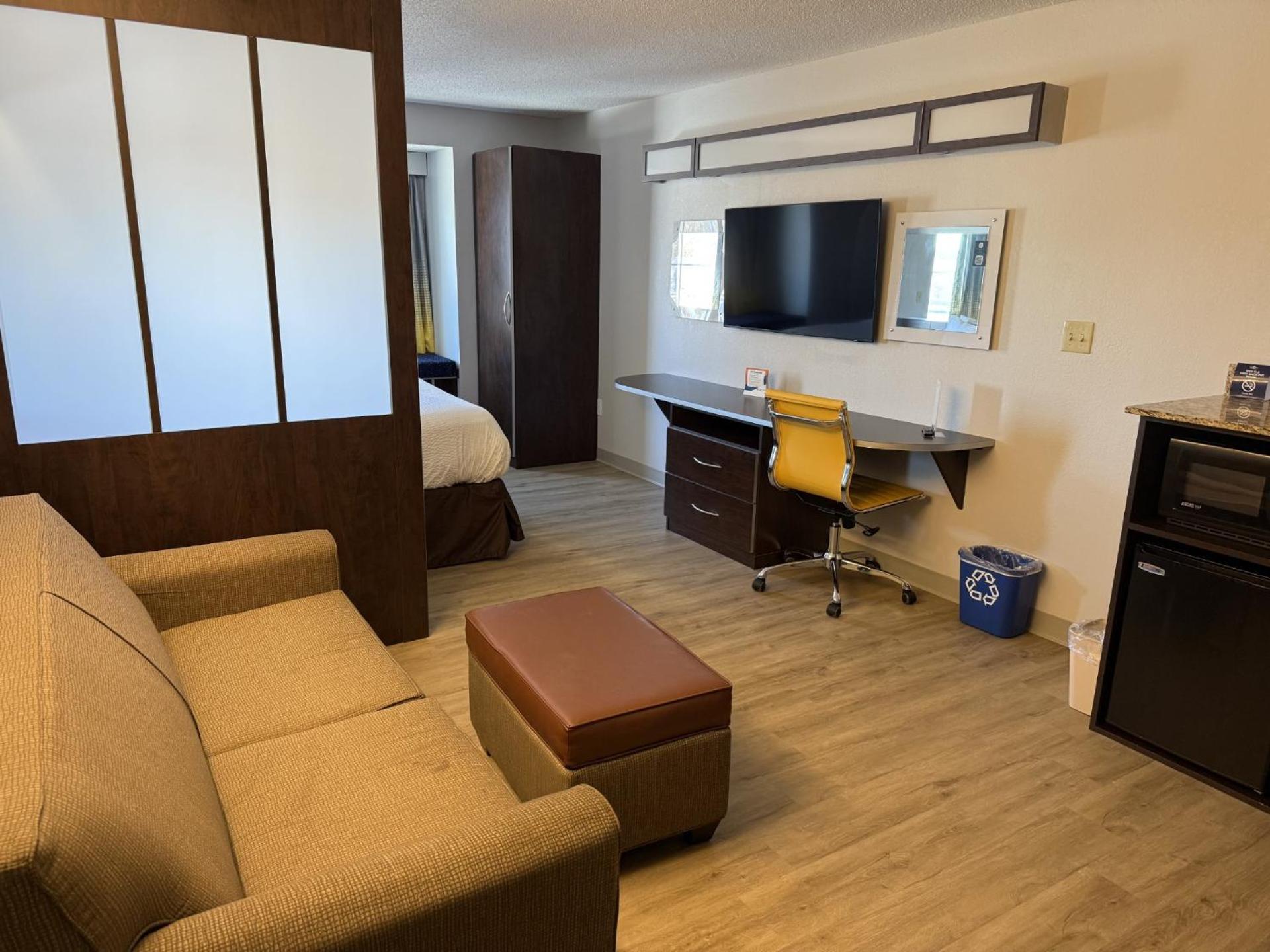 Microtel Inn & Suites By Wyndham Wheeling At The Highlands Triadelphia Luaran gambar